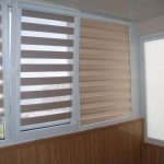 idee di design per tende per piccole finestre