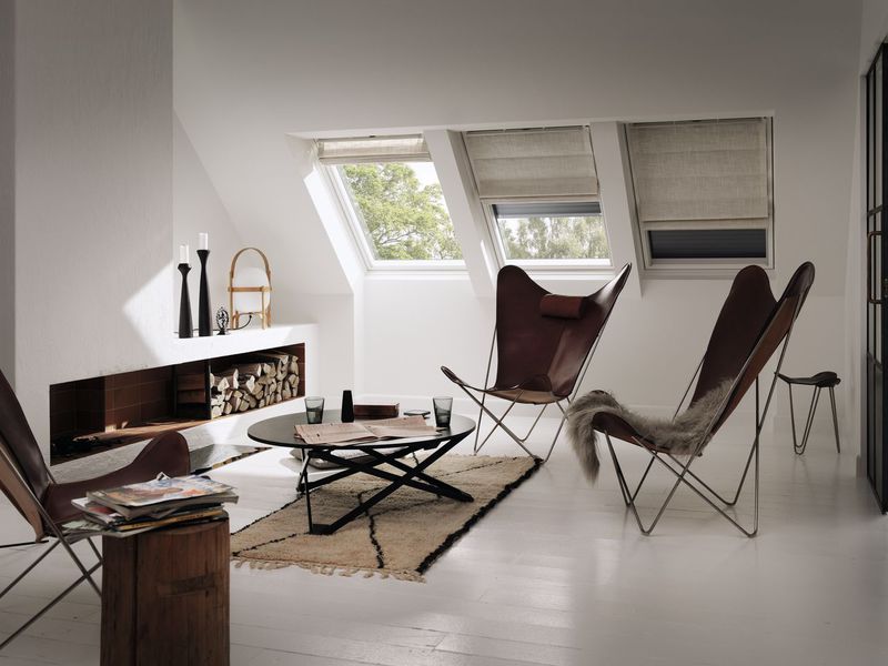 Idee di design per tende per finestre a abbaino
