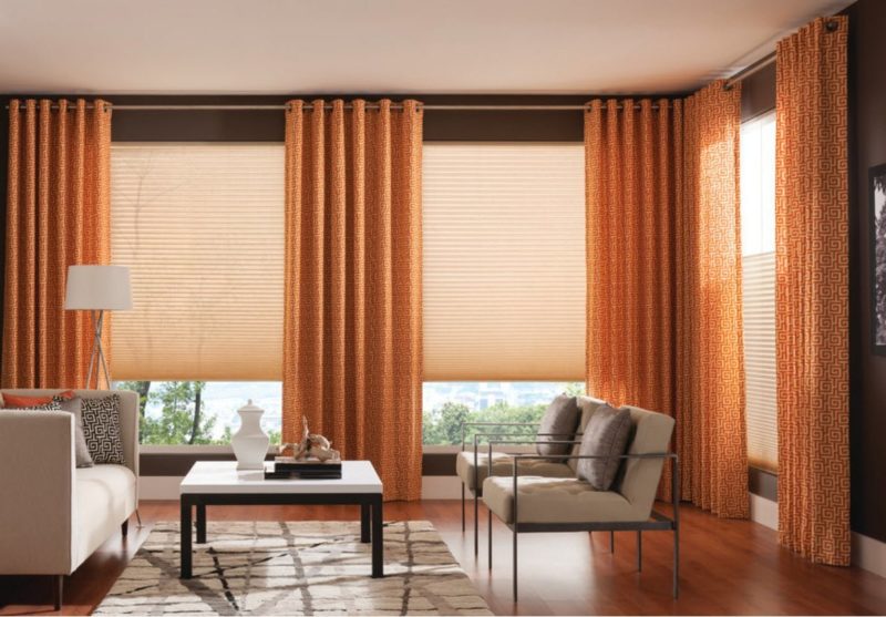 tende alla finestra con un design fotografico del balcone