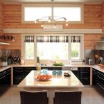 idee per tende in una casa in legno tessili