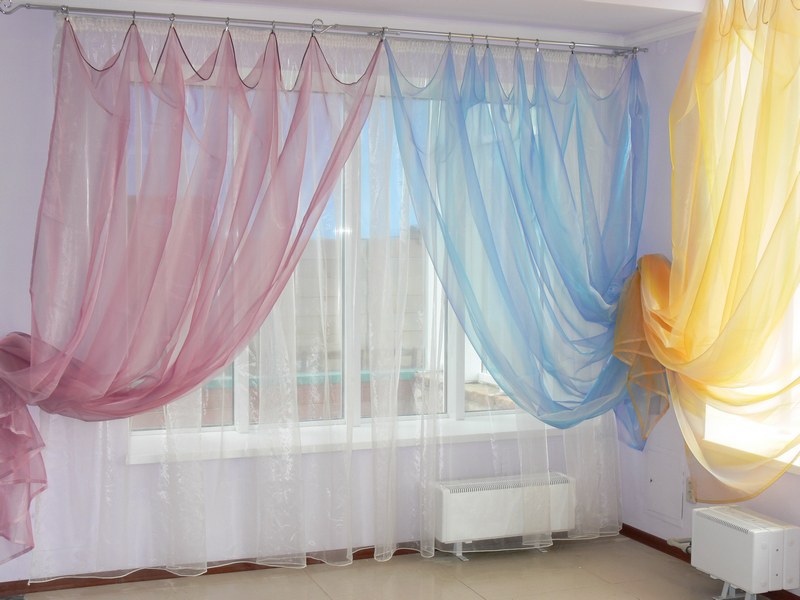 decorazione in tulle di organza