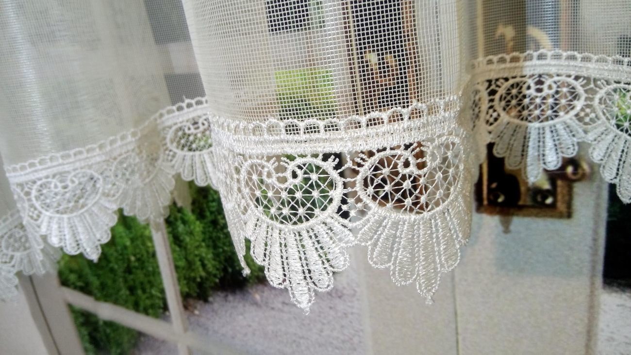 tulle di pizzo per la cucina