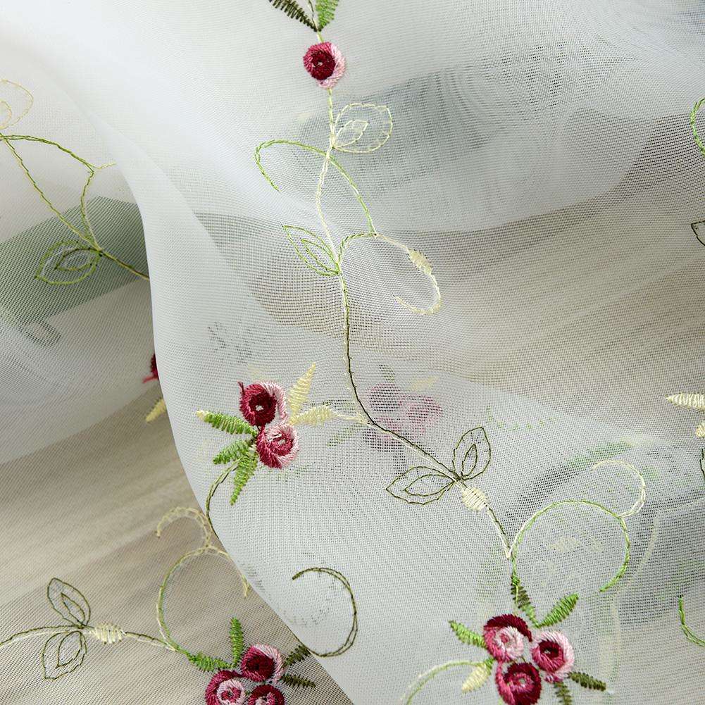 tulle con ricamo