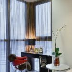 tulle moderno sul balcone