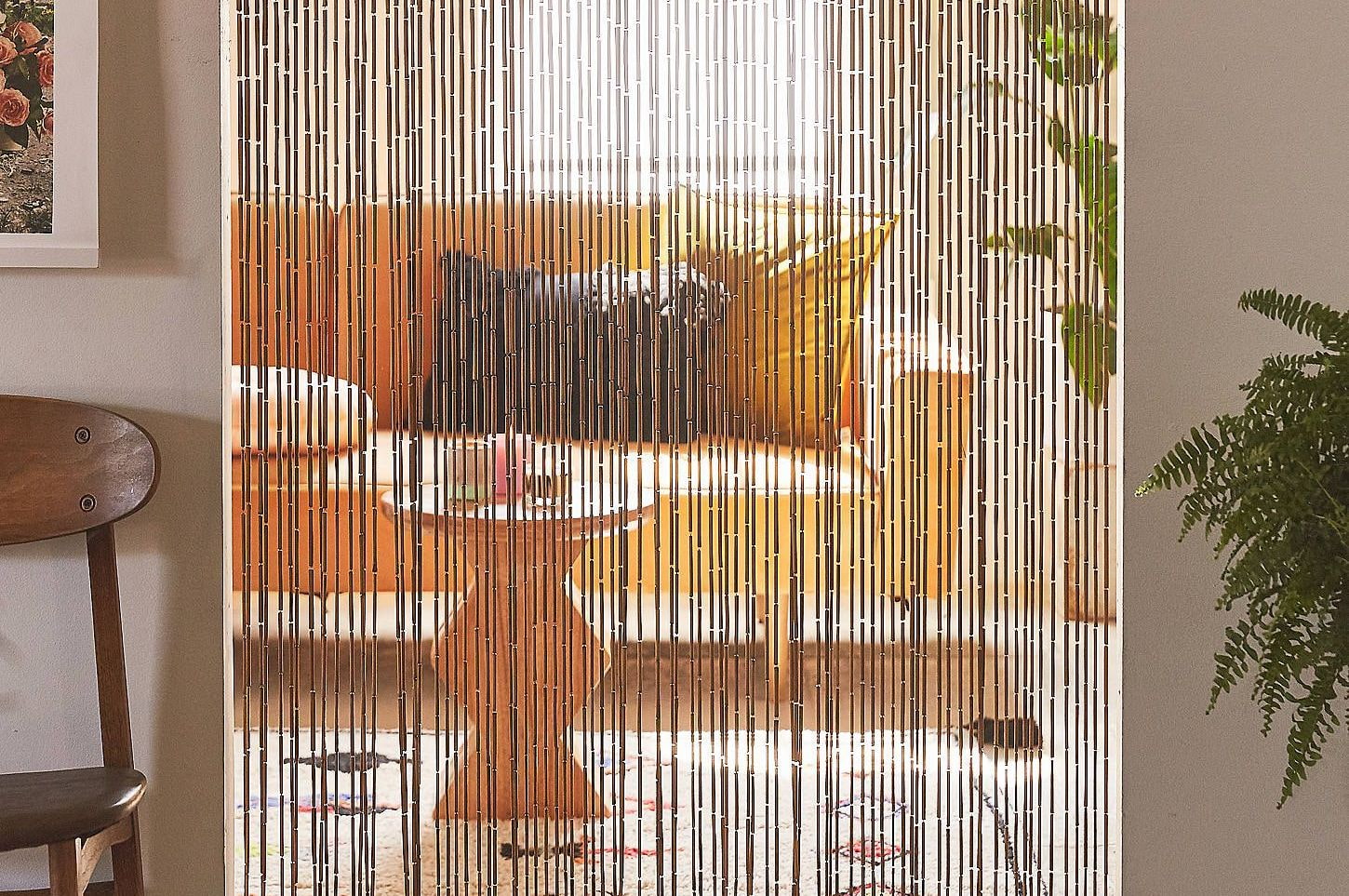 tende all'interno
