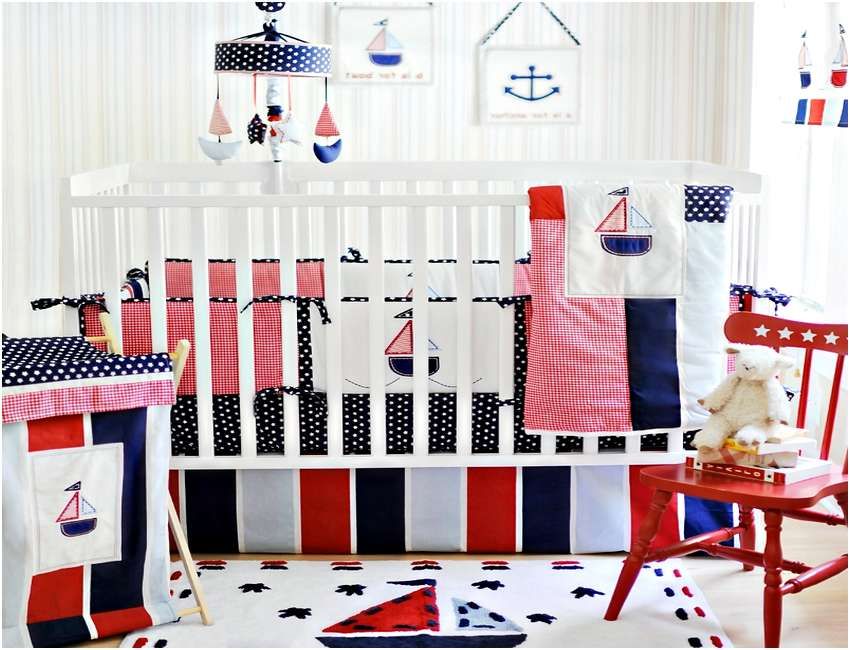 paracolpi per culla nella cameretta dei bambini