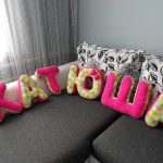 cuscini decorativi con lettere