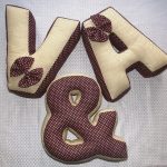 foto di design di cuscini con lettere