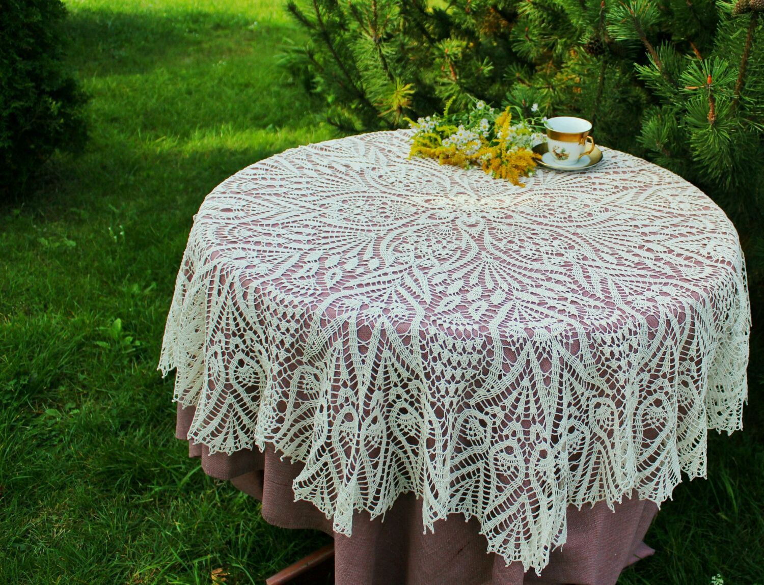 tovaglia all'uncinetto 155 cm