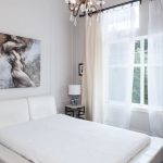 tulle nella camera da letto all'interno