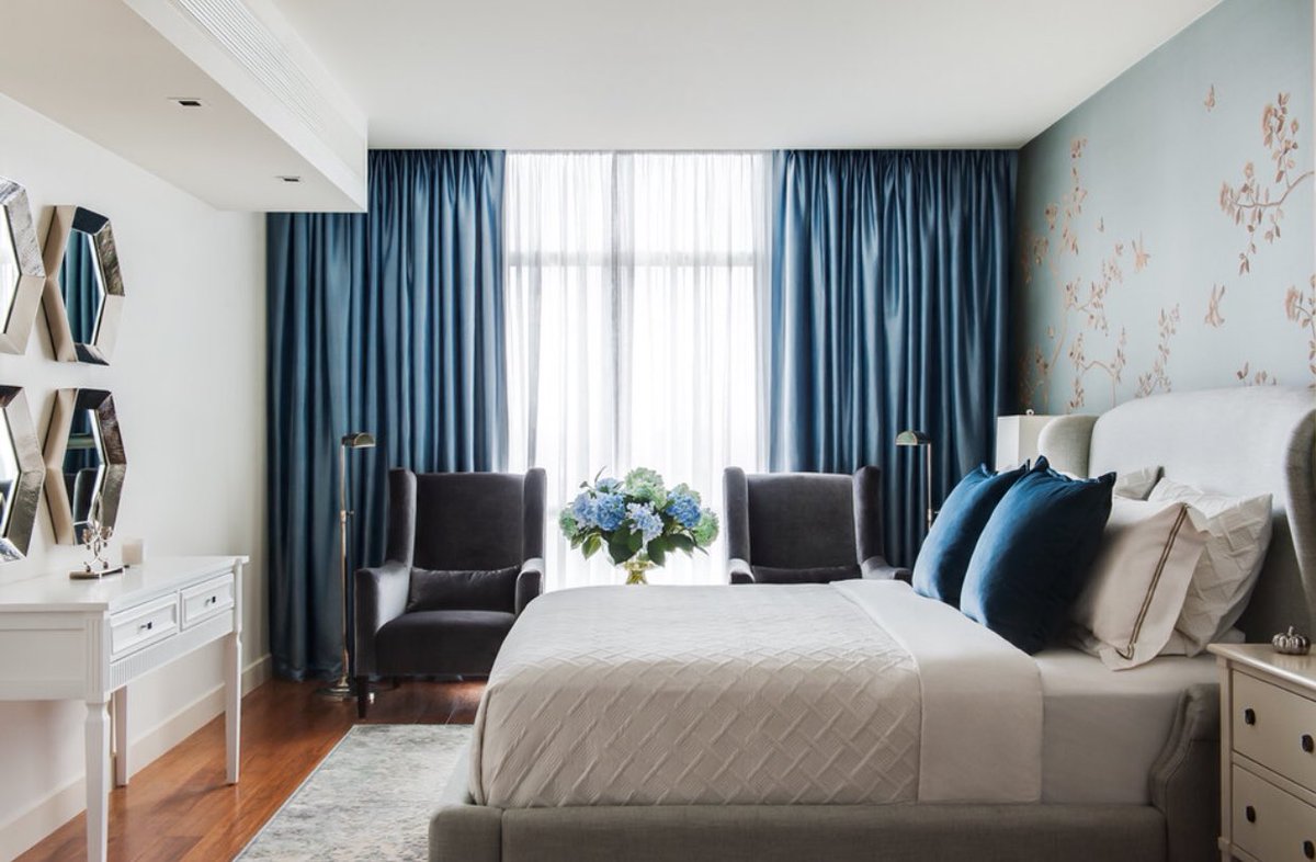 set di tende e copriletti per idee di design per la camera da letto