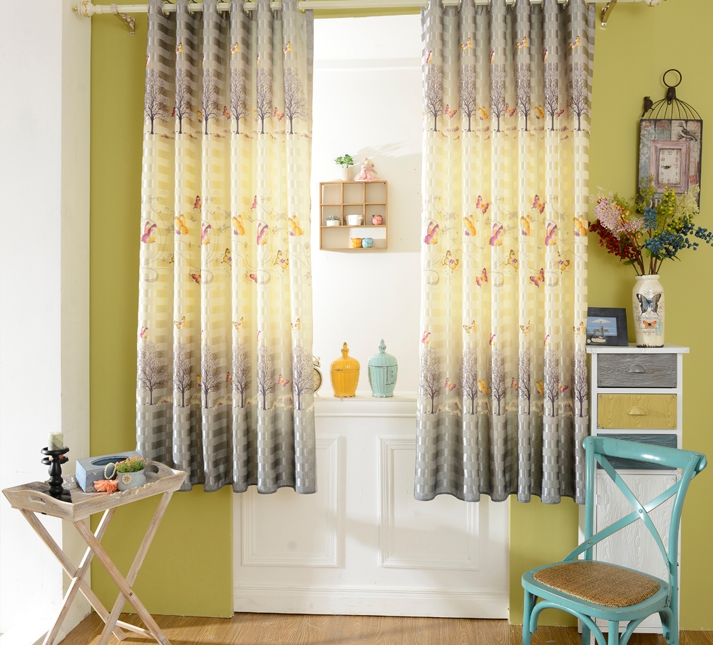 idee di design per tende corte