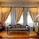 idee per interni con tende corte