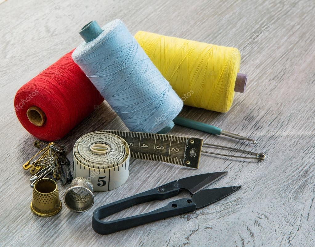 strumenti per tappeti lavorati a maglia