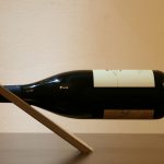 design fotografico del portabottiglie di vino