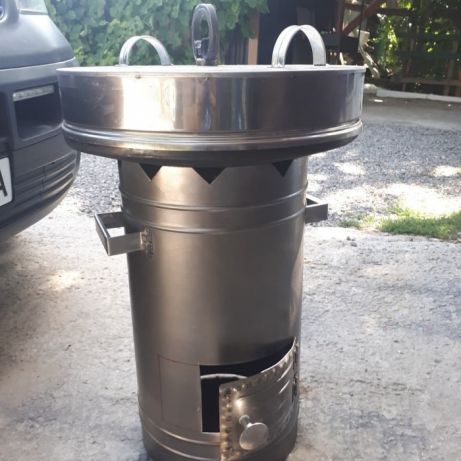 supporto per idee di decorazioni a forma di calderone