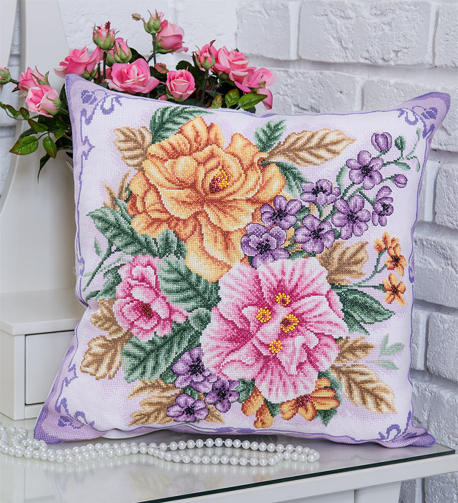 cuscino fiori punto croce