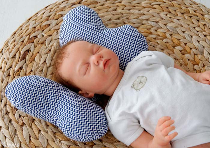 foto del cuscino del neonato