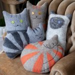 foto del design del cuscino a forma di gatto
