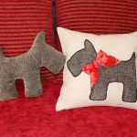 foto del design del cuscino a forma di cane