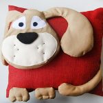 recensione del cane cuscino foto