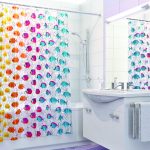 tende in tessuto per idee di arredamento per il bagno