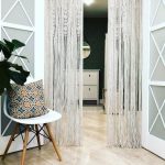foto di decorazioni con tende sulla porta