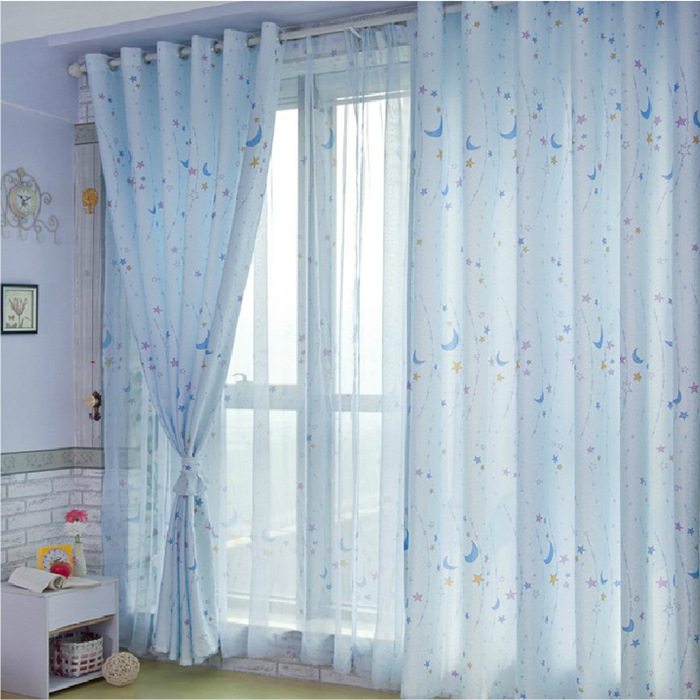 foto di tende con design a stelle
