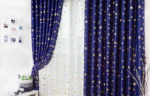 tende con design fotografico di stelle