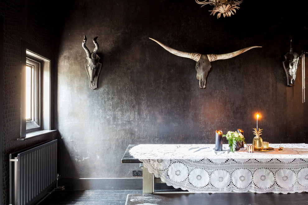 decorazione da tavolo con tovaglia