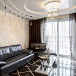 soffitto teso e tende foto interni