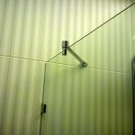 idee per tende da doccia angolari