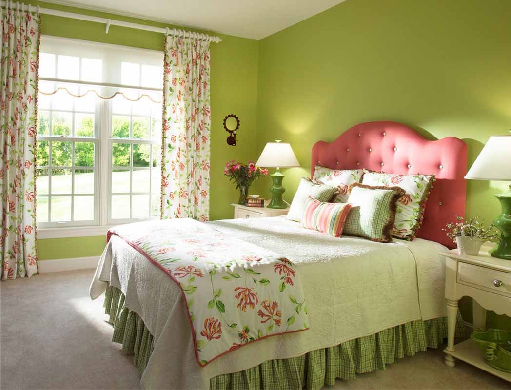 set di tende e copriletti per le opzioni fotografiche della camera da letto