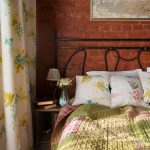 scegli un set di tende e copriletti per la camera da letto idee foto