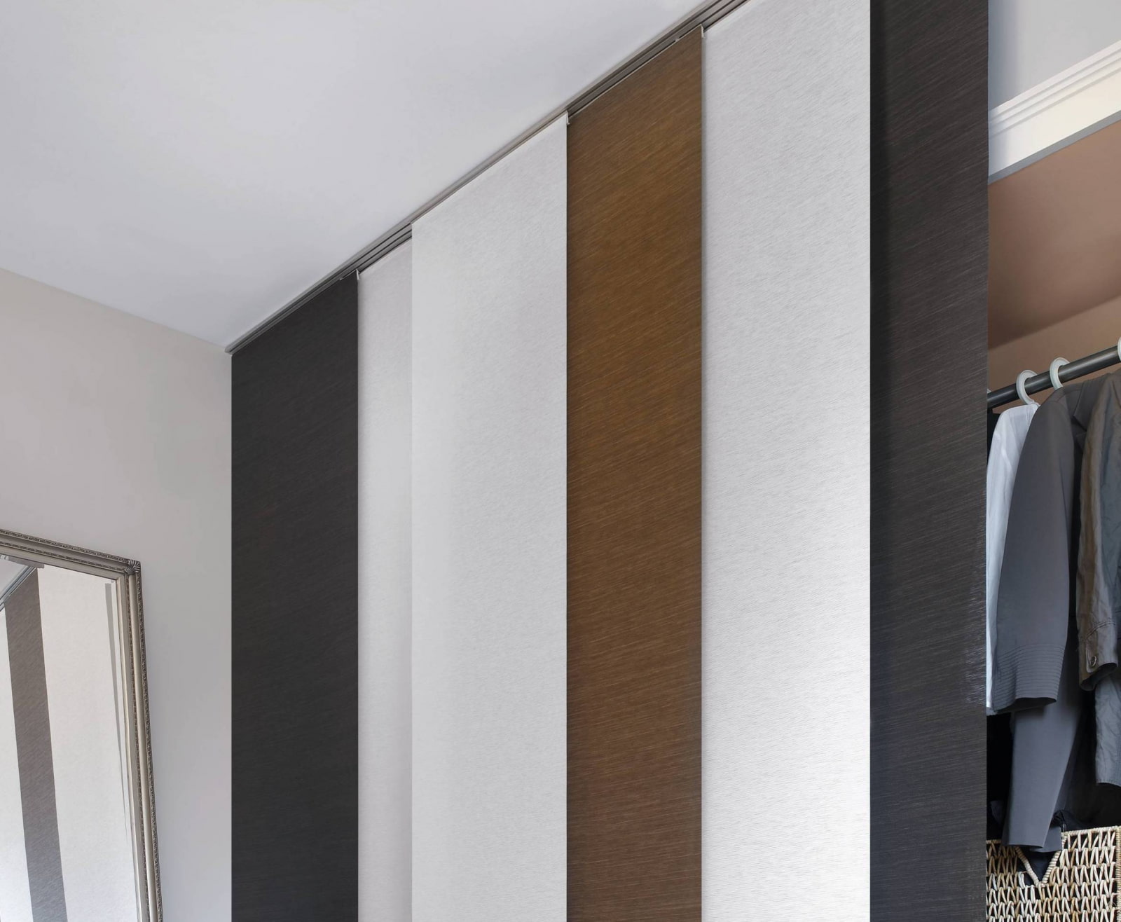 idee di design per tende giapponesi