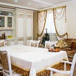 foto dell'interno di mantelline traforate
