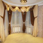 Come appendere correttamente tulle e tende e creare un arredamento bello