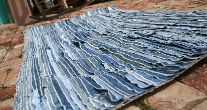 tappeto di jeans