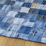 Tappeto fai da te con foto di vecchi jeans