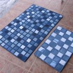 Idee di design per tappeti fai da te con vecchi jeans
