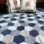 Idee di design per tappeti fai da te con vecchi jeans
