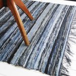 Tappeto fai da te con vecchi jeans