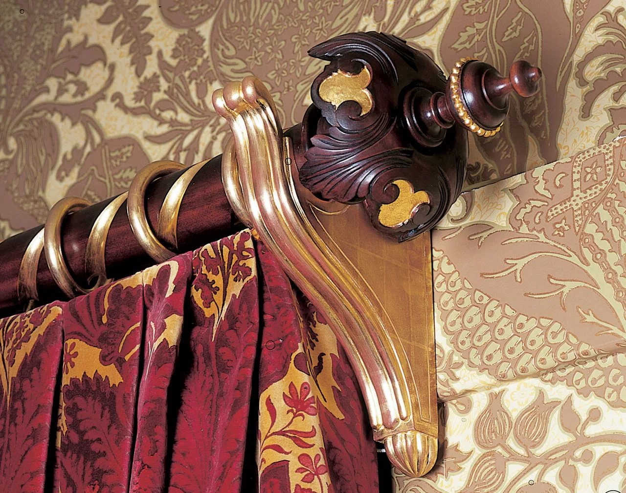 cornice barocca