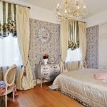 idee per decorazioni con cornici in metallo
