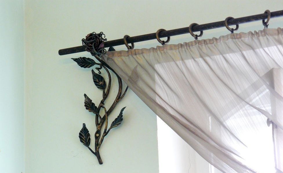 cornici decorative in metallo per pareti