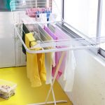 talni sušilnik perila za balkon