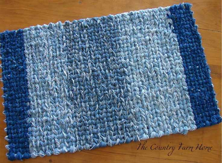 tappeto fatto di vecchi jeans