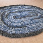 Tappeto intrecciato fai da te da vecchi jeans