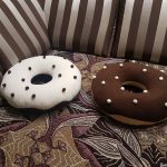 decorazione fotografica a forma di ciambella con cuscino