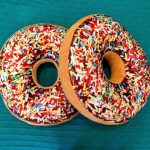 idee di design per cuscini a forma di ciambella